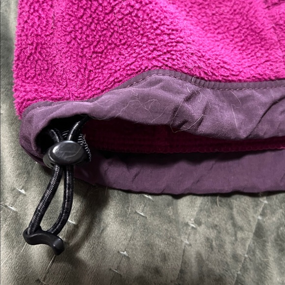 The North Face Women's Magenta and Purple Fleece Jacket med - Picture 11 of 13